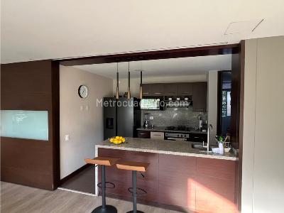 Apartamento de 2 alcobas en venta en San Lucas, Medellín, 218 m² · foto 3 de 13