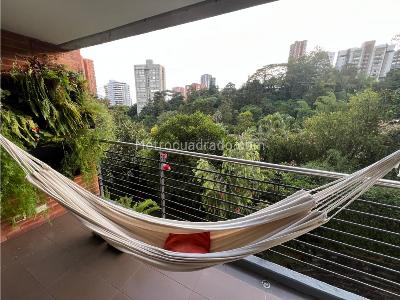 Apartamento de 2 alcobas en venta en San Lucas, Medellín, 218 m² · foto 6 de 13