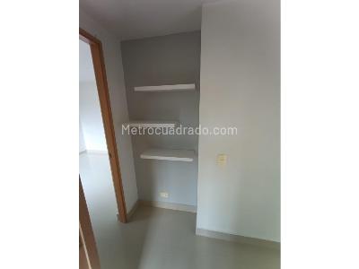 Apartamento de 3 alcobas en venta en San Remo, Sabaneta, 56 m² · foto 10 de 14