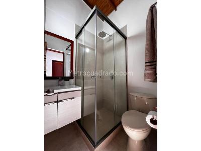 Casa de 3 alcobas en venta en Cumbres, Envigado, 164 m² · foto 12 de 20
