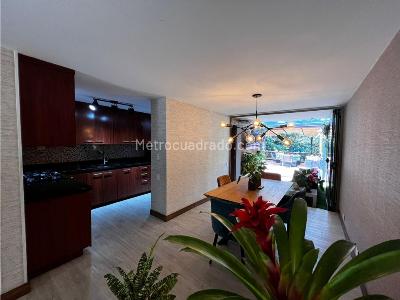Casa de 3 alcobas en venta en Cumbres, Envigado, 164 m² · foto 3 de 20