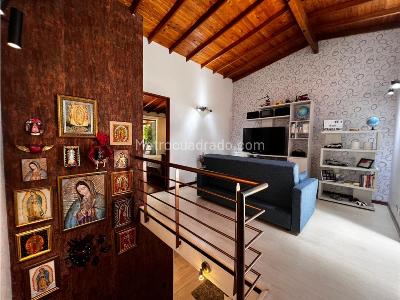 Casa de 3 alcobas en venta en Cumbres, Envigado, 164 m² · foto 8 de 20