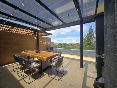 Apartamento en venta en Altos Del Poblado, Medellín · foto 2 de 18