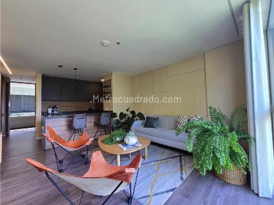 Apartamento en venta en Altos Del Poblado, Medellín · foto 9 de 18
