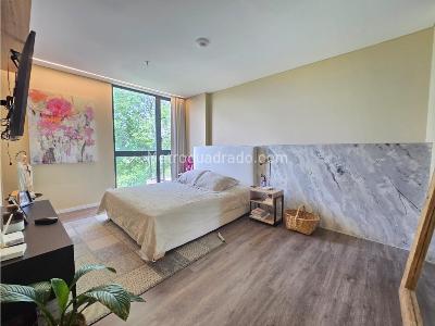 Apartamento en venta en Altos Del Poblado, Medellín · foto 12 de 18