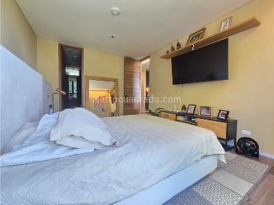 Apartamento en venta en Altos Del Poblado, Medellín · foto 13 de 18
