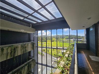 Apartamento en venta en Altos Del Poblado, Medellín · foto 15 de 18