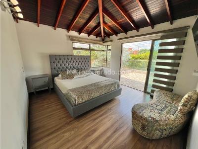Casa de 3 alcobas en venta en El Carmelo, Sabaneta, 350 m² · foto 14 de 20
