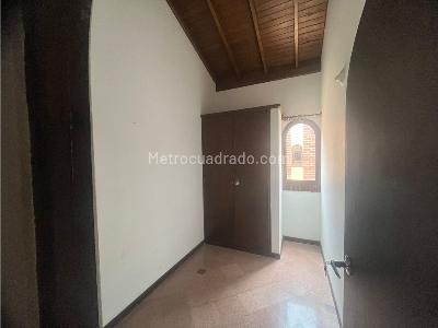 Apartamento en venta en Florida Nueva, Medellín · foto 8 de 20
