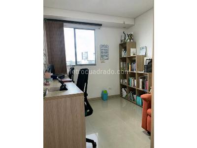 Apartamento de 3 alcobas en venta en Parque, Itagüí, 70 m² · foto 12 de 19