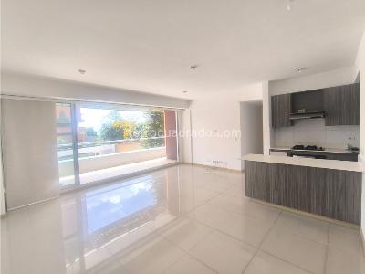 Apartamento de 3 alcobas en venta en Loma De Las Brujas, Envigado, 97 m² · foto 10 de 20