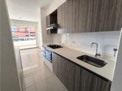 Apartamento de 3 alcobas en venta en Loma De Las Brujas, Envigado, 97 m² · foto 15 de 20