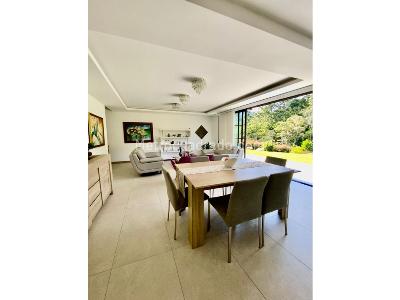 Casa de 3 alcobas en venta en Llanogrande, Rionegro, 230 m² · foto 4 de 13