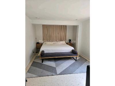Apartamento en venta en El Poblado, Medellín · foto 6 de 15