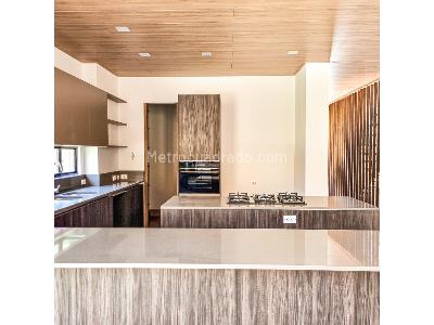 Casa de 4 alcobas en venta en Alto De Palmas, Envigado, 360 m² · foto 13 de 20