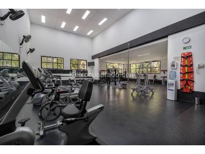 Apartamento de 4 alcobas en venta en El Poblado, Medellín, 386 m² · foto 16 de 16