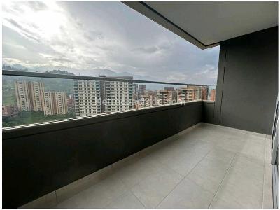 Apartamento de 2 alcobas en venta en San Jose, Sabaneta, 72 m² · foto 3 de 20