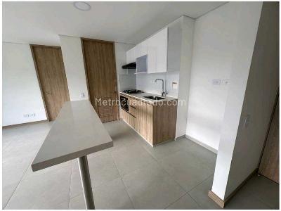 Apartamento de 2 alcobas en venta en San Jose, Sabaneta, 72 m² · foto 6 de 20