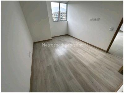 Apartamento de 2 alcobas en venta en San Jose, Sabaneta, 72 m² · foto 9 de 20