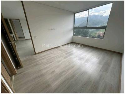 Apartamento de 2 alcobas en venta en San Jose, Sabaneta, 72 m² · foto 13 de 20