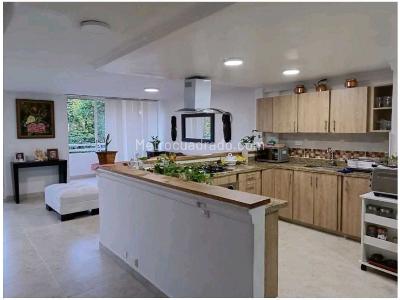 Apartamento de 3 alcobas en venta en Nueva Villa De Aburra, Medellín, 135 m² · foto 4 de 19