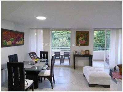 Apartamento de 3 alcobas en venta en Nueva Villa De Aburra, Medellín, 135 m² · foto 11 de 19