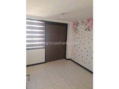 Apartamento de 3 alcobas en venta en San Jose, Sabaneta, 74 m² · foto 7 de 8