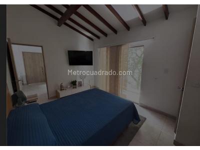 Casa de 3 alcobas en venta en La Paz, Envigado, 84 m² · foto 8 de 17