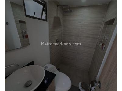 Casa de 3 alcobas en venta en La Paz, Envigado, 84 m² · foto 10 de 17
