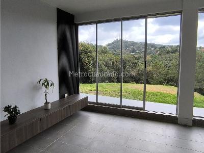 Casa de 3 alcobas en venta en Santa Elena, Medellín, 160 m² · foto 7 de 20