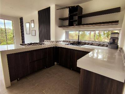 Casa de 3 alcobas en venta en Santa Elena, Medellín, 160 m² · foto 13 de 20