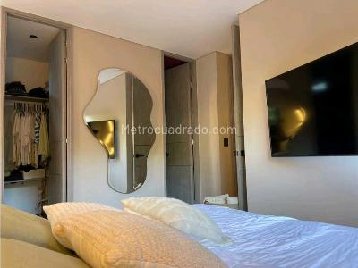 Apartamento de 2 alcobas en venta en Loma De Los Mesa, Envigado, 128 m² · foto 13 de 20