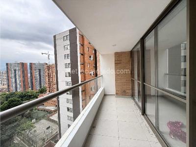 Apartamento de 3 alcobas en venta en Loma De San Jose, Sabaneta, 104 m² · foto 2 de 20