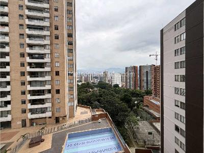 Apartamento de 3 alcobas en venta en Loma De San Jose, Sabaneta, 104 m² · foto 5 de 20