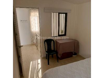 Casa de 4 alcobas en venta en Prados De Sabaneta, Sabaneta, 135 m² · foto 4 de 20