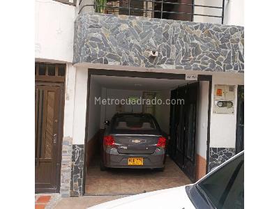 Casa de 4 alcobas en venta en Prados De Sabaneta, Sabaneta, 135 m² · foto 11 de 20