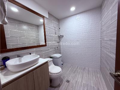 Casa de 4 alcobas en venta en Las Antillas, Envigado, 219 m² · foto 9 de 20