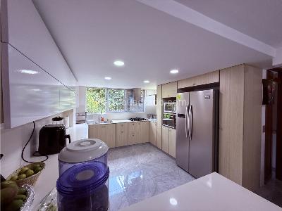 Casa de 4 alcobas en venta en Las Antillas, Envigado, 219 m² · foto 16 de 20