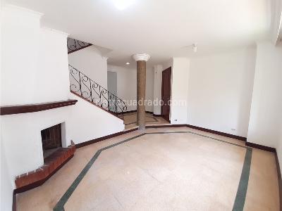 Casa de 5 alcobas en venta en Alto De Misael, Envigado, 190 m² · foto 3 de 20