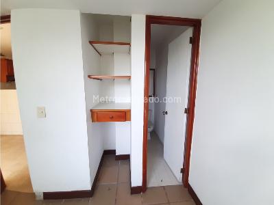 Casa de 5 alcobas en venta en Alto De Misael, Envigado, 190 m² · foto 16 de 20