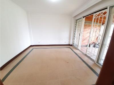 Casa de 5 alcobas en venta en Alto De Misael, Envigado, 190 m² · foto 17 de 20