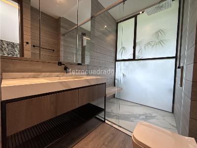Casa de 5 alcobas en venta en Llanogrande, Rionegro, 595 m² · foto 10 de 20