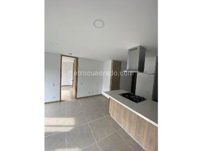 Apartaestudio en venta en Altos Del Poblado, Medellín, 50 m² · foto 3 de 18