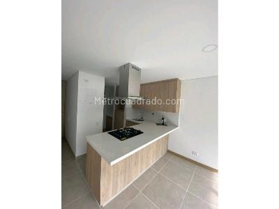 Apartaestudio en venta en Altos Del Poblado, Medellín, 50 m² · foto 4 de 18