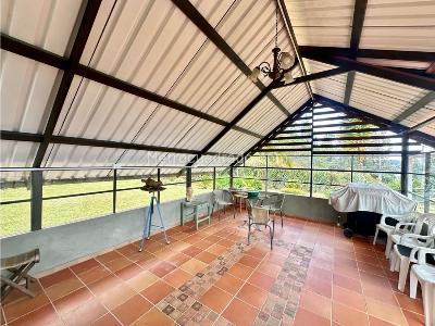 Casa de 5 alcobas en venta en El Escobero, Envigado · foto 2 de 20