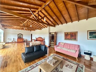 Casa de 5 alcobas en venta en El Escobero, Envigado · foto 11 de 20