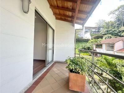 Casa de 5 alcobas en venta en Loma Del Chocho, Envigado, 300 m² · foto 7 de 20