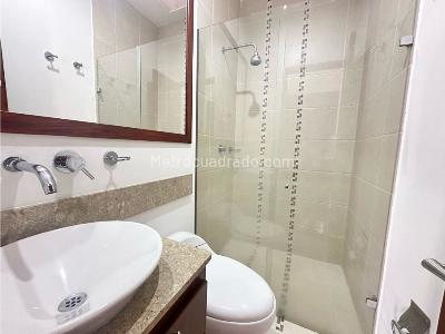 Casa de 5 alcobas en venta en Loma Del Chocho, Envigado, 300 m² · foto 8 de 20