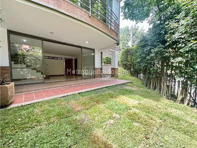 Casa de 5 alcobas en venta en Loma Del Chocho, Envigado, 300 m² · foto 14 de 20