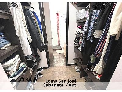 Apartamento de 3 alcobas en venta en Loma De San Jose, Sabaneta, 107 m² · foto 13 de 13